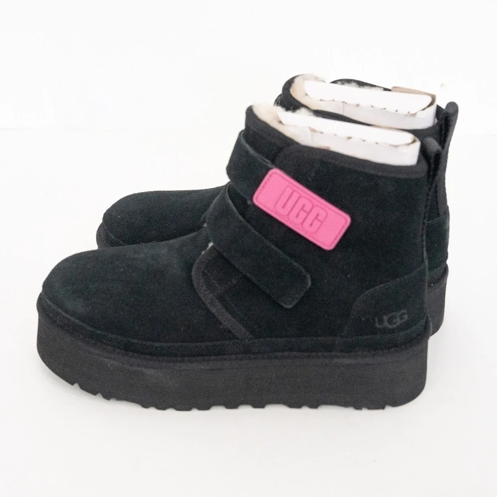 UGG Girl. Neumel Platform Boots. - Picture 12 of 15
